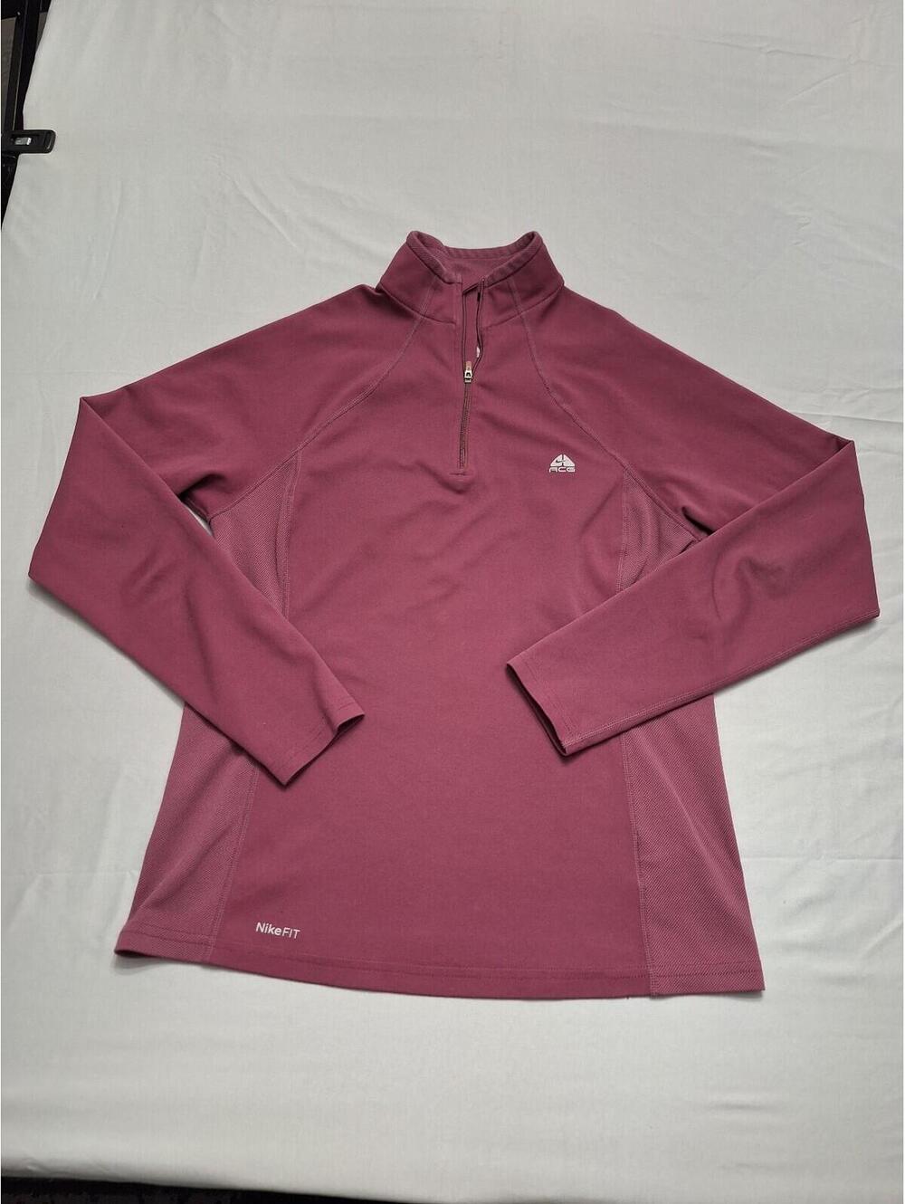 Nike Fit Women's ACG 1/4 Zip Dri-fit outdoor Pullover in a mauve/pink